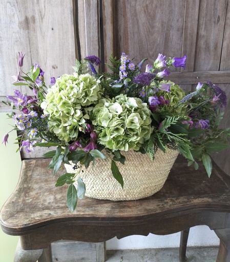 [W-CESCAPMOR] Capazo con Flores Moradas